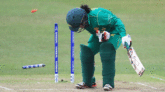 পাকিস্তানের নারী দলও ব্যাটিং বিপর্যয়ে