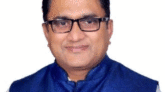 কুলাউড়ায় নৌকা নিয়ে সিপারের জয়