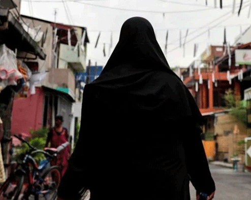 বোরকা নিষিদ্ধ ও হাজারের বেশি মাদ্রাসা বন্ধ করছে শ্রীলংকা