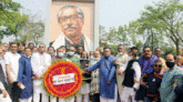 জাতির পিতার প্রতিকৃতিতে মহানগর আ’লীগের শ্রদ্ধা নিবেদন