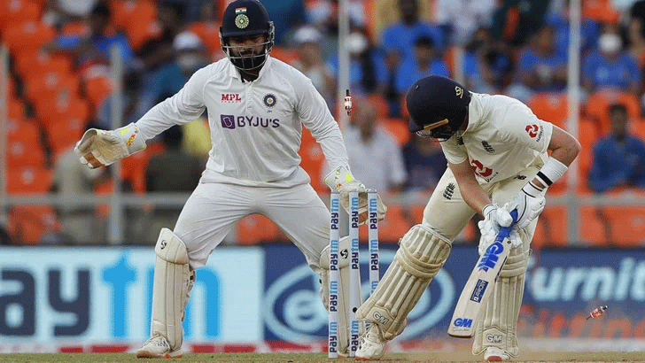 ‘কান্নাকাটি ও আইসিসির কাছে অভিযোগ করে লাভ নেই’