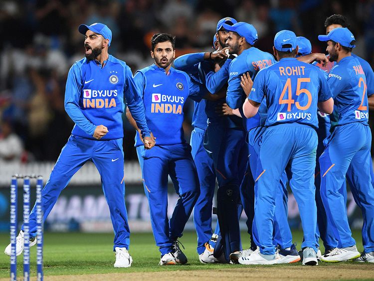 এশিয়া কাপে খেলতে পারবেন না কোহলিরা