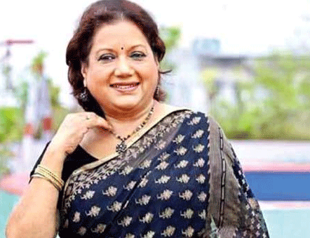 লাইফ সাপোর্টে অভিনেত্রী কবরী