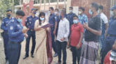 বড়লেখায় সরকারি নির্দেশনা অমান্য, ১২ জনকে জরিমানা