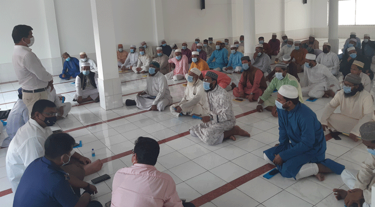 কুলাউড়ায় ইমামদের সাথে প্রশাসনের মতবিনিময়