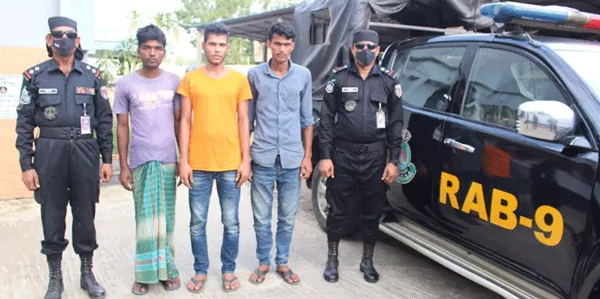 চুনারুঘাটে গাঁজাসহ গ্রেপ্তার ৩