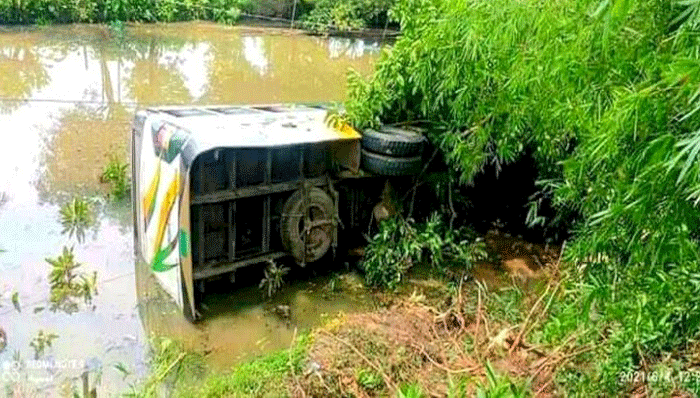 দক্ষিণ সুনামগঞ্জে সড়ক দুর্ঘটনায় নিহত ১
