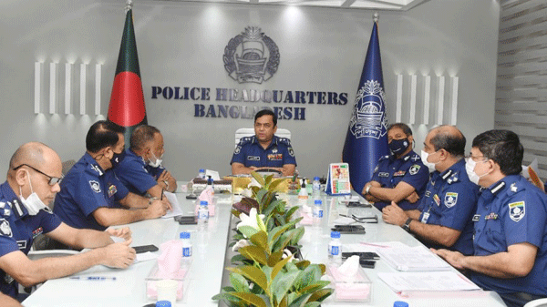 ঈদ উদযাপন নির্বিঘ্ন করতে পুলিশ কর্মকর্তাদের নির্দেশ আইজিপি’র