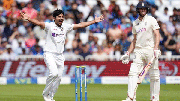 এক রানে ২ উইকেট হারিয়ে বিপদে ইংল্যান্ড