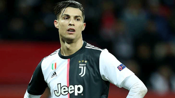 জুভেন্টাস ছেড়ে ২ বছরের চুক্তিতে ম্যানসিটিতে যাচ্ছেন রোনাল্ডো!