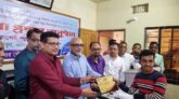 কসবা বালকিা উচ্চ বদ্যিালয় ও নিদনপুর-সুপাতলা বালকিা উচ্চ বদ্যিালয়কে  সম্মাননা প্রদান