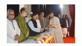 ওসমানীতে নার্সিং কর্মকর্তাদের বরণ করলেন পররাষ্ট্রমন্ত্রী (ভিডিও)