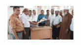 ছাতকে শিক্ষা কর্মকর্তা পুলিন চন্দ্র রায় ও প্রধান শিক্ষক আতাউর রহমানকে সংবর্ধনা