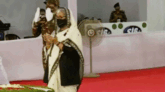 বঙ্গবন্ধুর প্রতিকৃতিতে প্রধানমন্ত্রীর শ্রদ্ধা নিবেদন