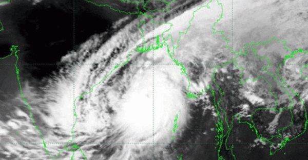 ঘূর্ণিঝড় মোখা: সিলেটে ভারি বৃষ্টি, পাহাড় ধসের শঙ্কা!