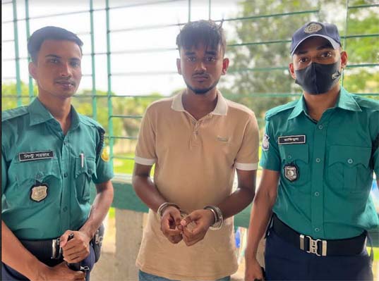 জগন্নাথপুরে পুলিশকে মারধর করার অভিযোগে ছাত্রদল নেতা বুরহান উদ্দীন রুহান গ্রেপ্তার
