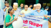 কুলাউড়ায় বন্যার্তদের মাঝে ‘নিঃস্ব সহায়ক সংস্থার’ ত্রাণ বিতরণ