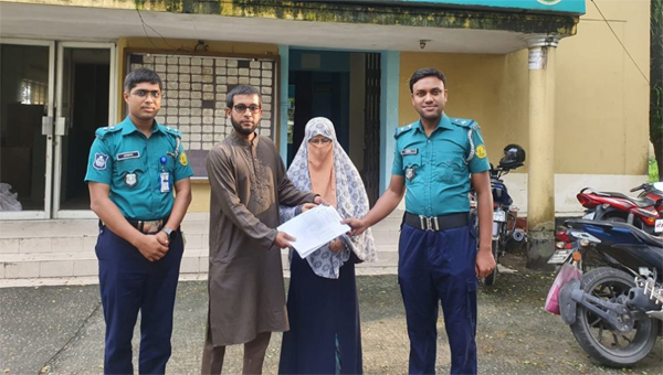 দক্ষিণ সুরমায় নারীর ৬ লক্ষাধিক টাকা উদ্ধার করে দিল পুলিশ