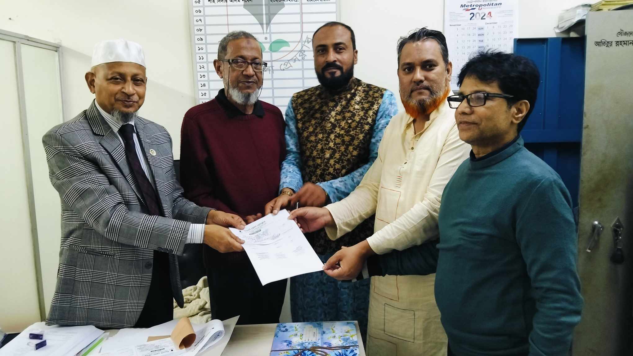 সিলেট জেলা প্রেসক্লাব নির্বাচনে মনোনয়নপত্র বিক্রি শুরু :