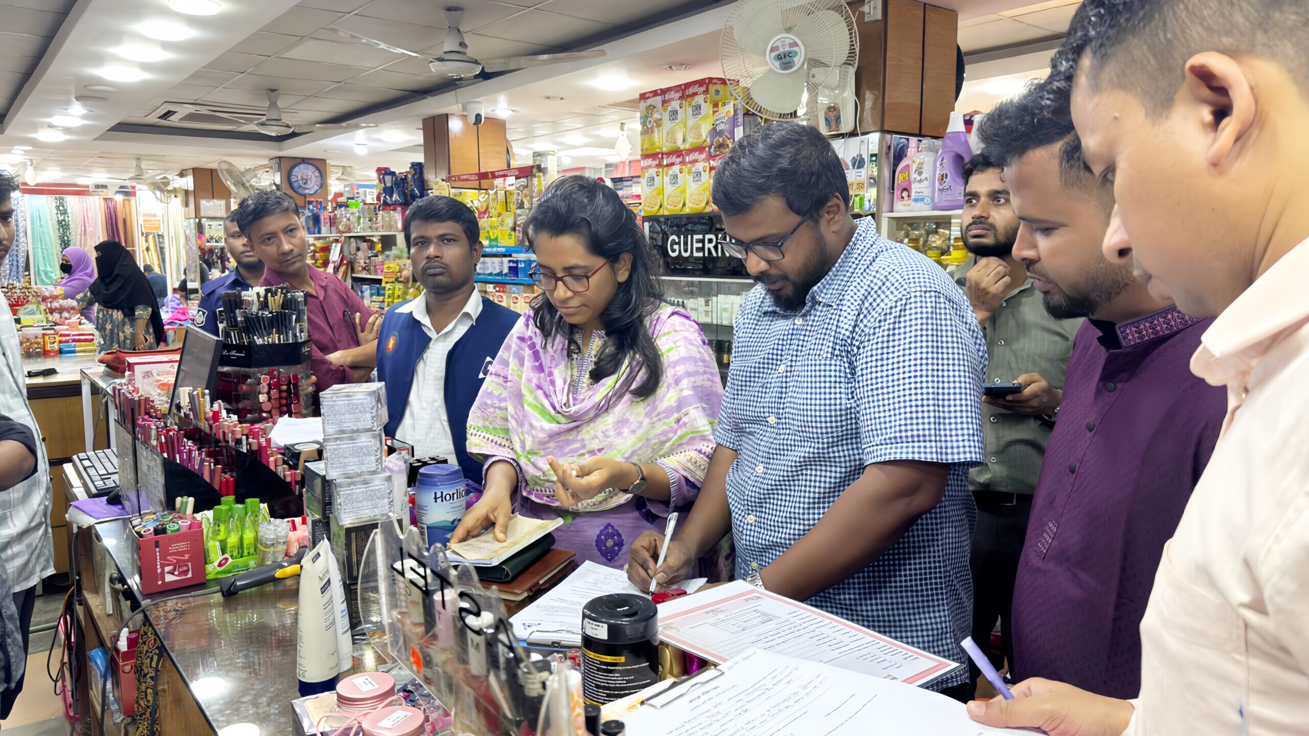 মৌলভীবাজারে বিএসটিআইয়ের অভিযানে এক লক্ষ সত্তর হাজার টাকা জরিমানা আদায়