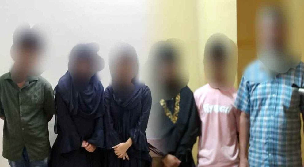 সুরমা গেইটে বিপুল ফেনসিডিলসহ আ ট ক ১